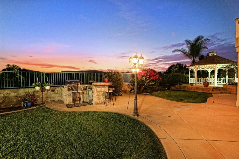 Unit for sale at 910 Lantana Court, San Marcos, CA 92069