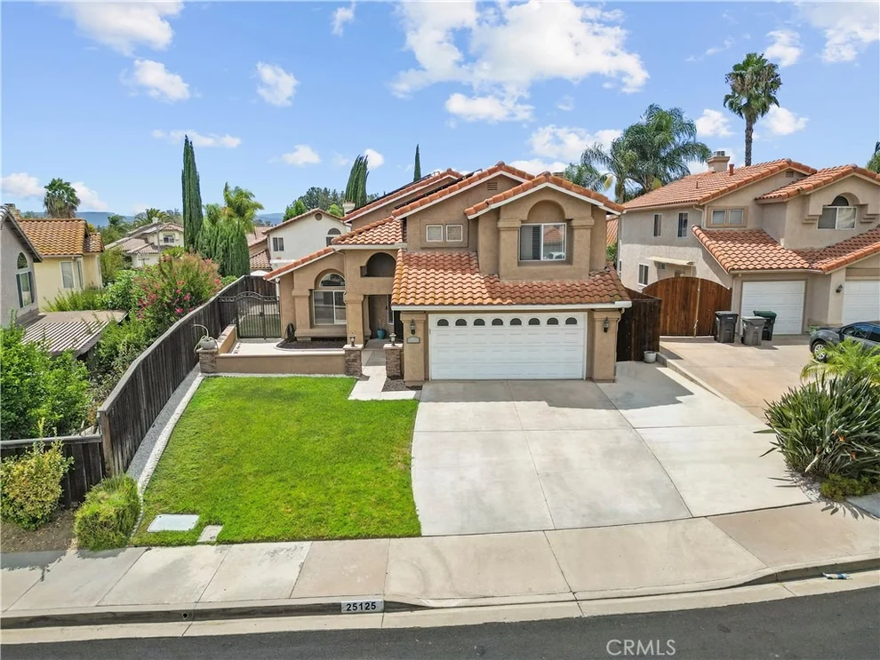 Unit for sale at 25125 Corte Anacapa, Murrieta, CA 92563