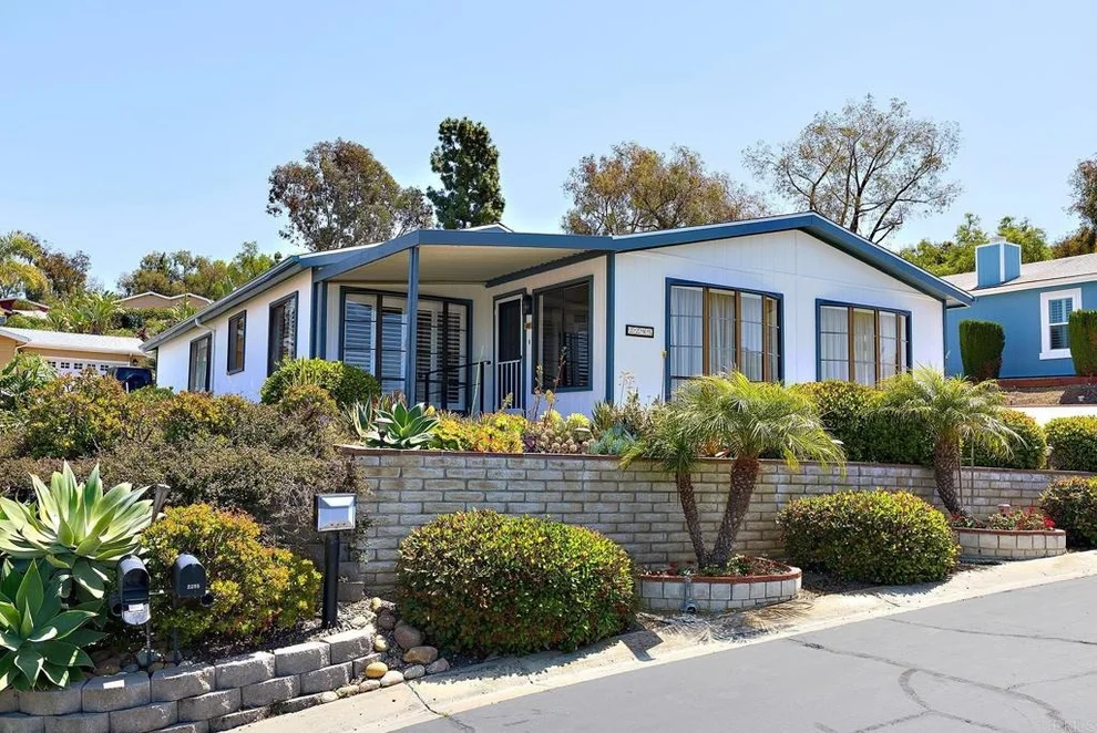 Unit for sale at 2295 Lindsay Drive, Carlsbad, CA 92008