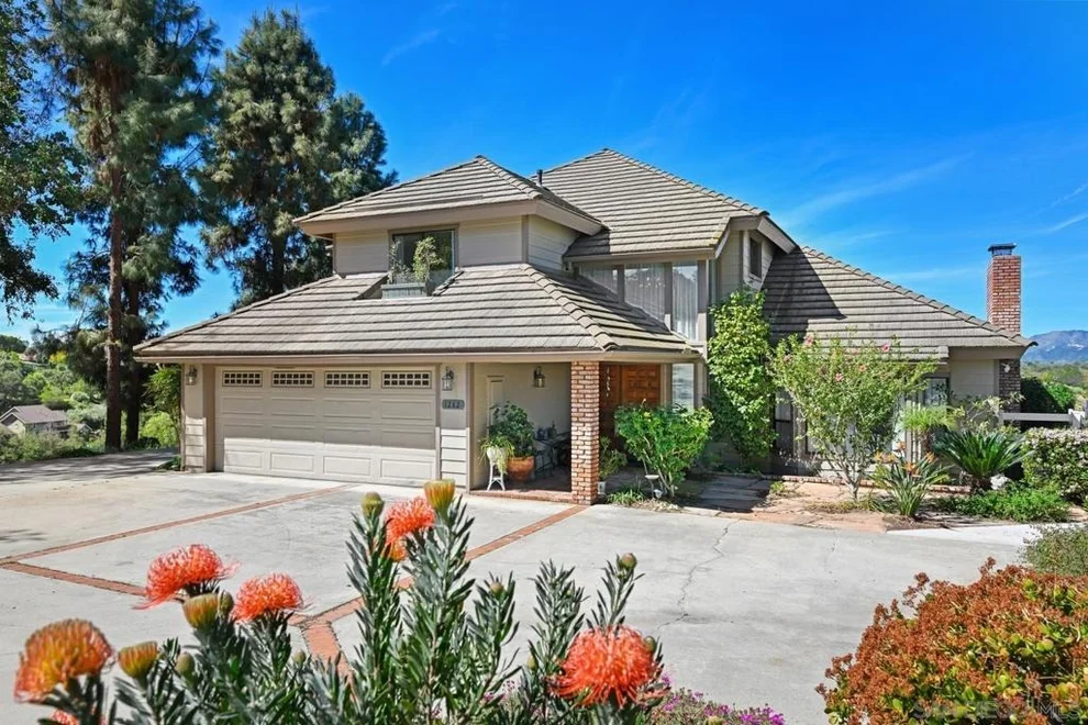Unit for sale at 1282 Olive Ave, Fallbrook, CA 92028