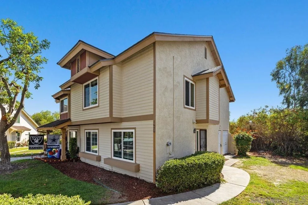Unit for sale at 1629 Manzana Way, San Diego, CA 92139