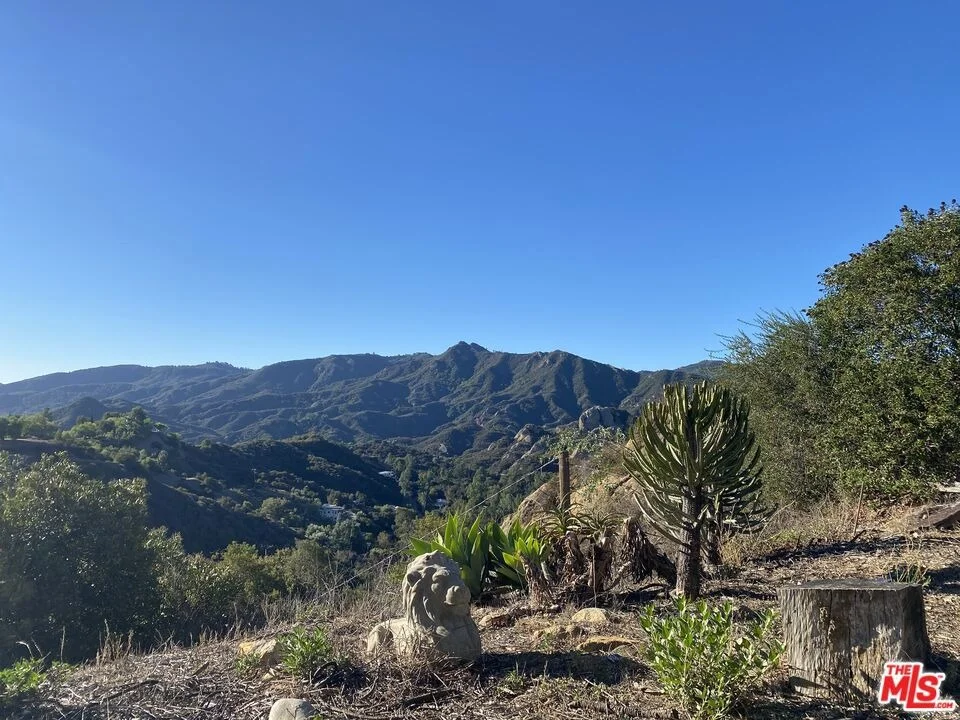 Unit for sale at 2177 Old Topanga Canyon Rd, Topanga, CA 90290