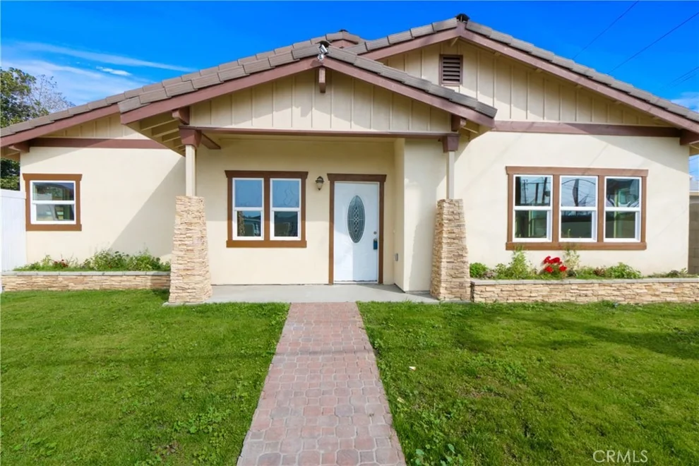 Unit for sale at 9731 Rose St., Bellflower, CA 90706