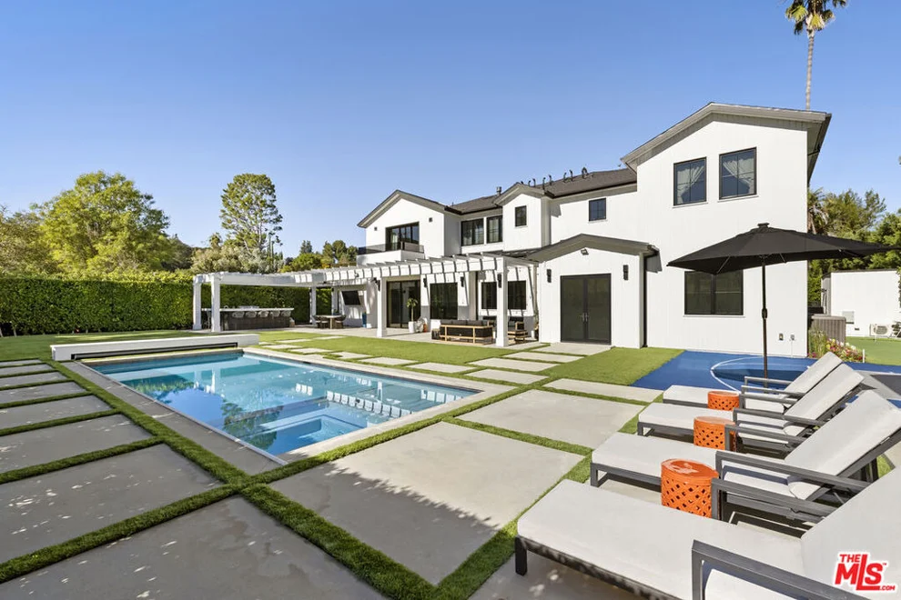 Unit for sale at 16866 Mooncrest Drive, Encino, CA 91436