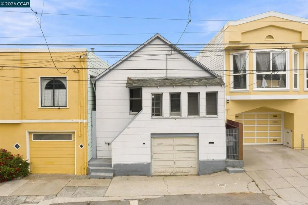 Unit for sale at 913 France Ave, San Francisco, CA 94122