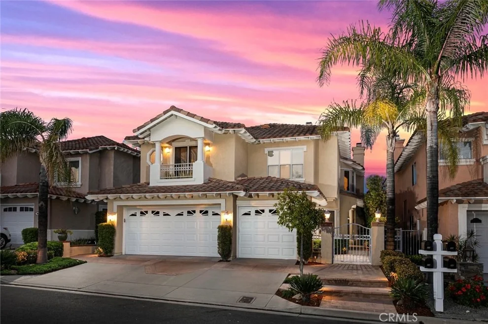 Unit for sale at 30 Wakonda, Rancho Santa Margarita, CA 92679