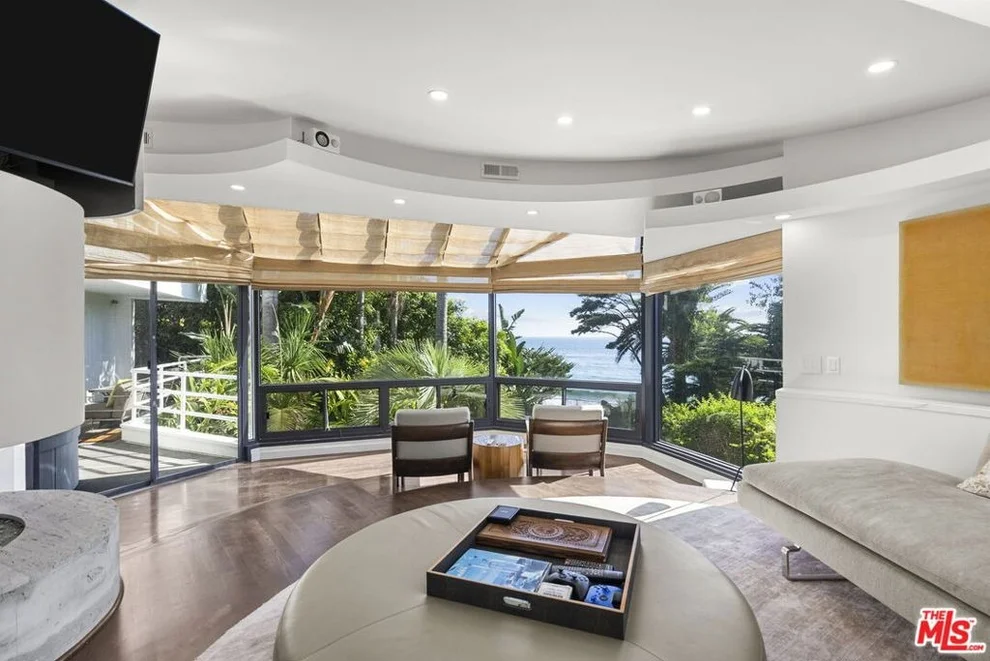 Unit for sale at 31833 Sea Level Drive, Malibu, CA 90265
