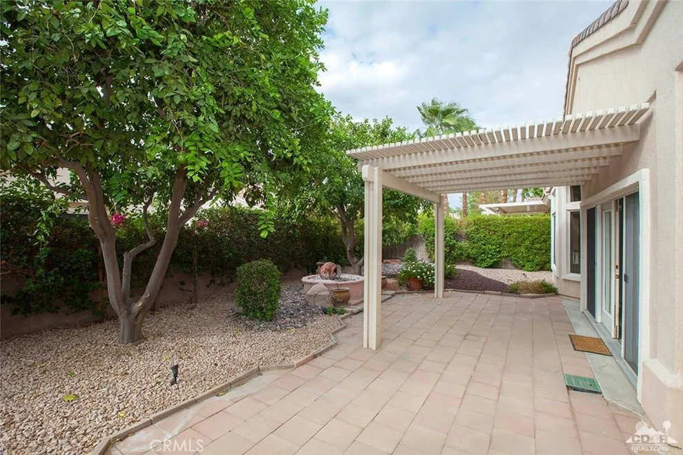 Unit for sale at 78947 fountain hills, Palm Desert, CA 92211