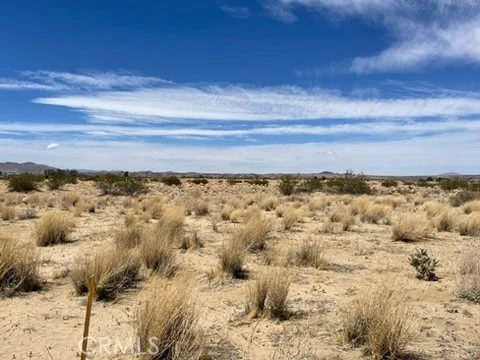 Unit for sale at 0 Cascade Road, Joshua Tree, CA 92252
