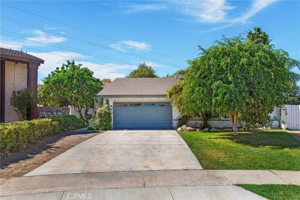 Unit for sale at 3582 Claremont Street, Irvine, CA 92614