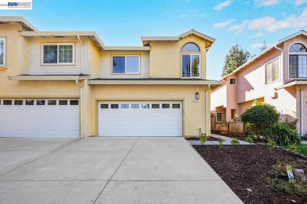 Unit for sale at 5008 Crandallwood Dr, Fremont, CA 94555