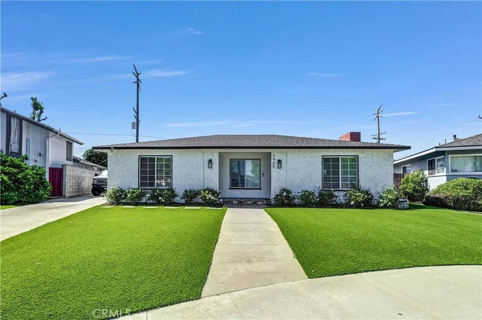 Unit for sale at 3965 N Marshall, Long Beach, CA 90807