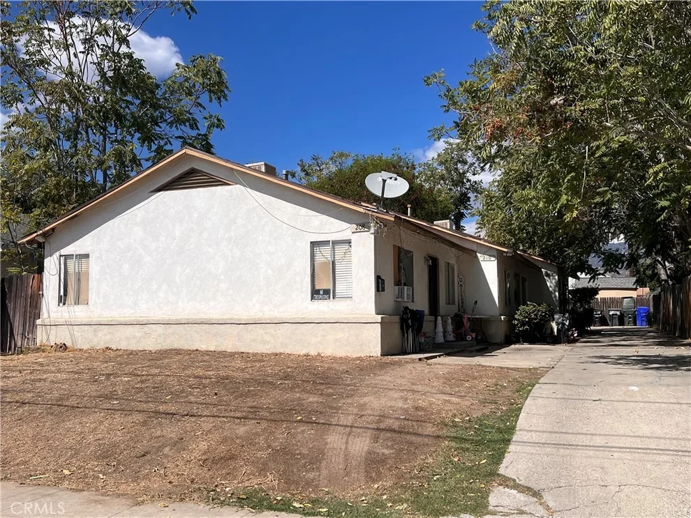 Unit for sale at 208 E Olive, San Bernardino, CA 92410