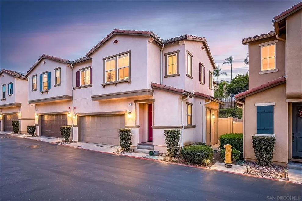 Unit for sale at 1357 Palo Verde Way, Vista, CA 92083