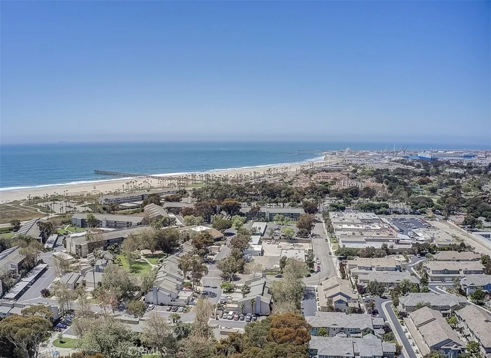Unit for sale at 976 Lighthouse Way, Port Hueneme, CA 93041
