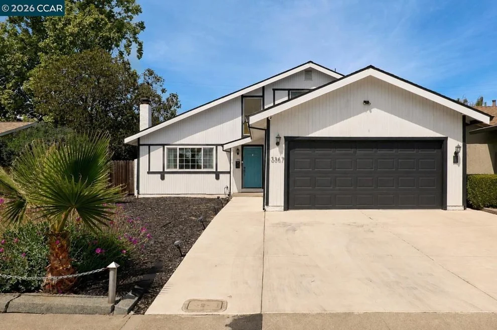 Unit for sale at 3367 Benton St, Concord, CA 94519