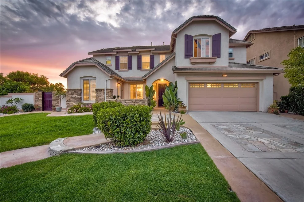 Unit for sale at 9822 Falcon Bluff, San Diego, CA 92127