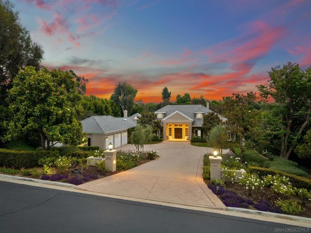 Unit for sale at 16625 Via Lago Azul, Rancho Santa Fe, CA 92067