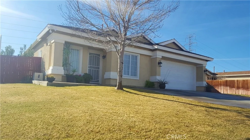 Unit for sale at 10657 Wakefield Street E, Adelanto, CA 92301