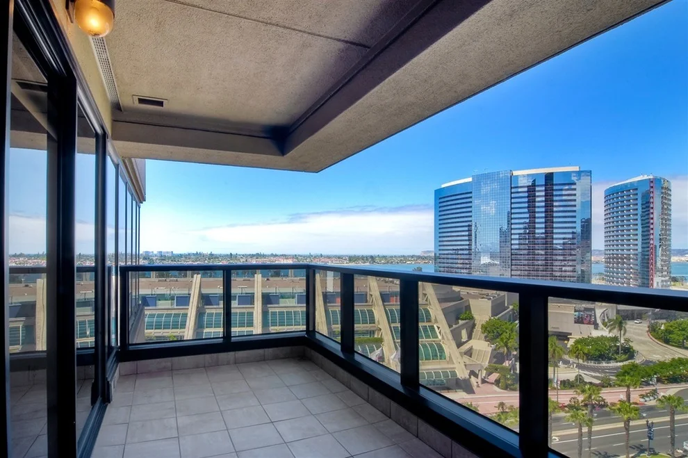 Unit for sale at 200 Harbor Dr, San Diego, CA 92101