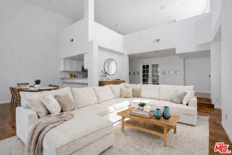 Unit for sale at 12011 Goshen Avenue, Los Angeles, CA 90049