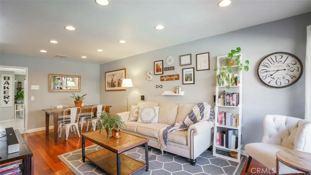 Unit for sale at 11127 La Maida Street, North Hollywood, CA 91601