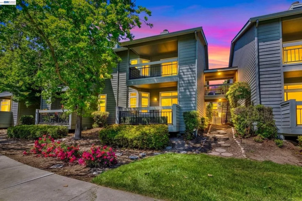 Unit for sale at 8170 Mountain View Dr, Pleasanton, CA 94588