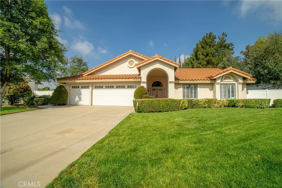 Unit for sale at 7027 Mission Grove, Riverside, CA 92506