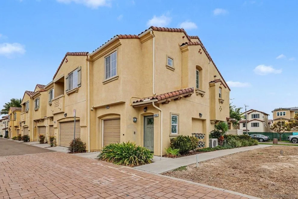 Unit for sale at 1450 Santa Diana Rd, Chula Vista, CA 91913