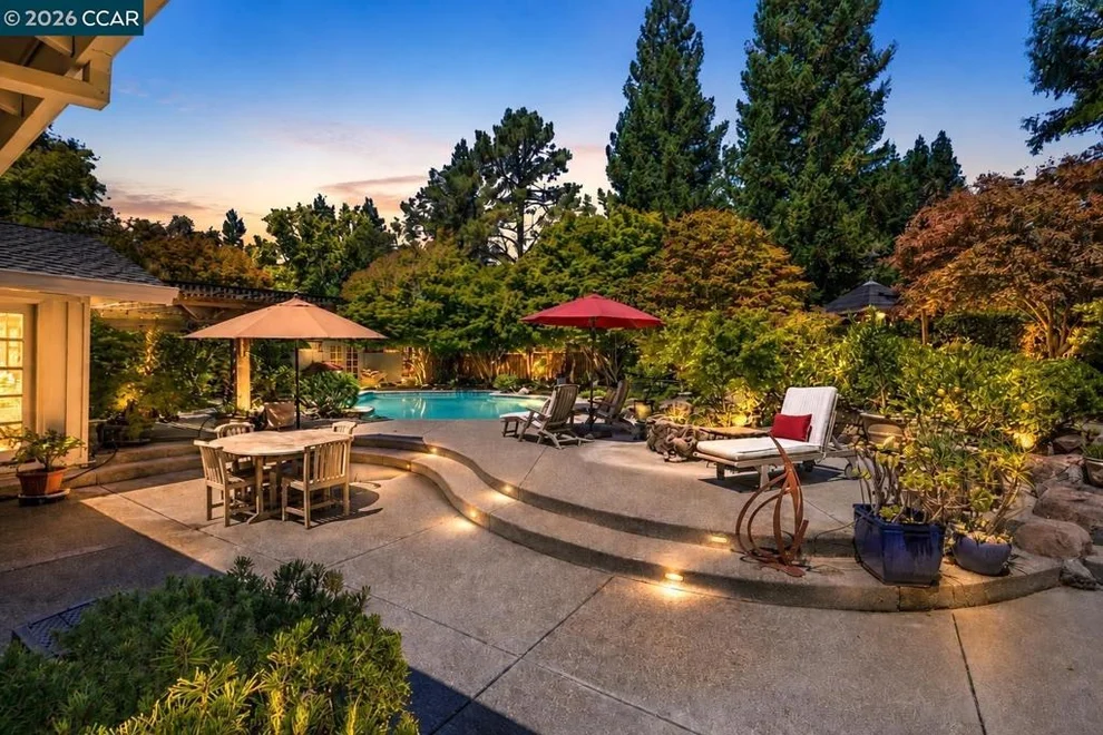 Unit for sale at 15 Saint Andrews Pl, Alamo, CA 94507