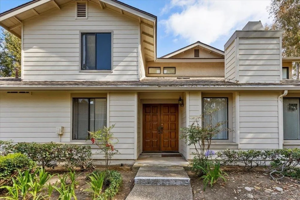 Unit for sale at 10424 Ridgewater Ln, San Diego, CA 92131