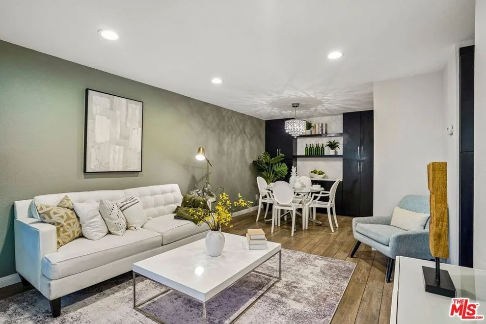 Unit for sale at 685 N Ashurst Court, Palm Springs, CA 92262