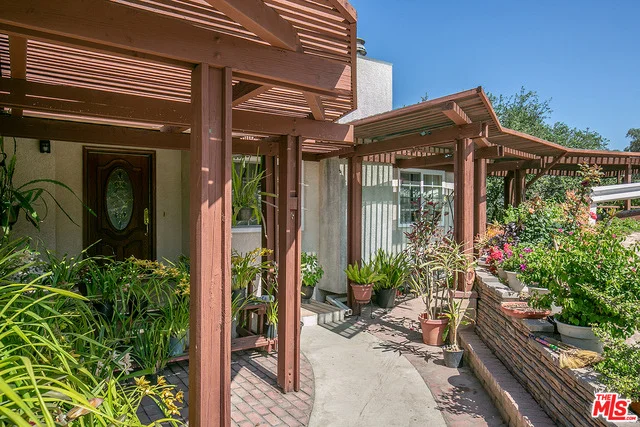 Unit for sale at 4911 ALGOMA Avenue, Los Angeles, CA 90041