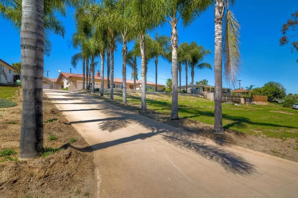 Unit for sale at 822 Hutchison St., Vista, CA 92084