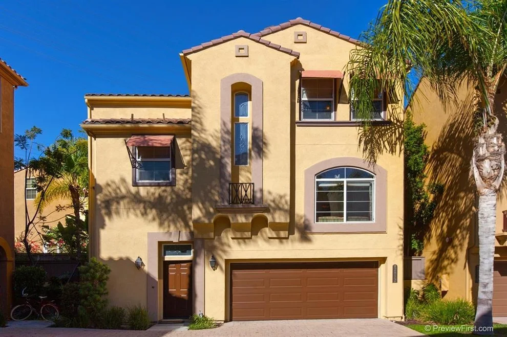 Unit for sale at 2812 Villas Way, San Diego, CA 92108