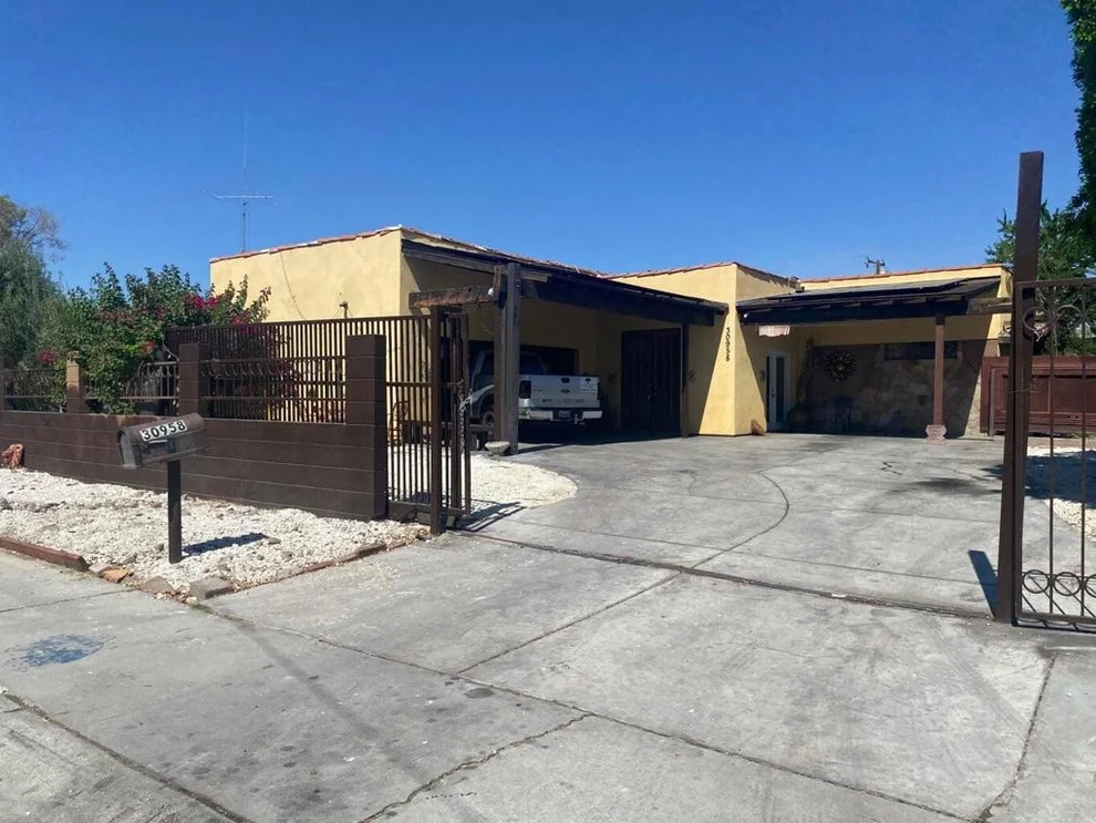 Unit for sale at 30958 San Gabriel Circle W, Cathedral City, CA 92234
