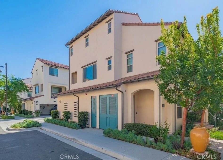 Unit for sale at 723 Spring Garden, Irvine, CA 92618