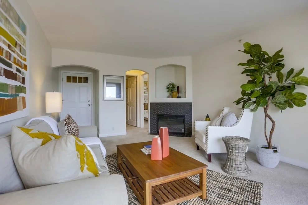 Unit for sale at 4205 Lamont, San Diego, CA 92109