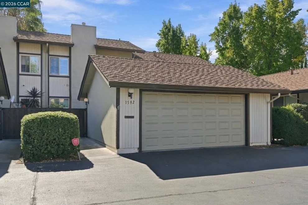 Unit for sale at 1592 Candelero Dr, Walnut Creek, CA 94598