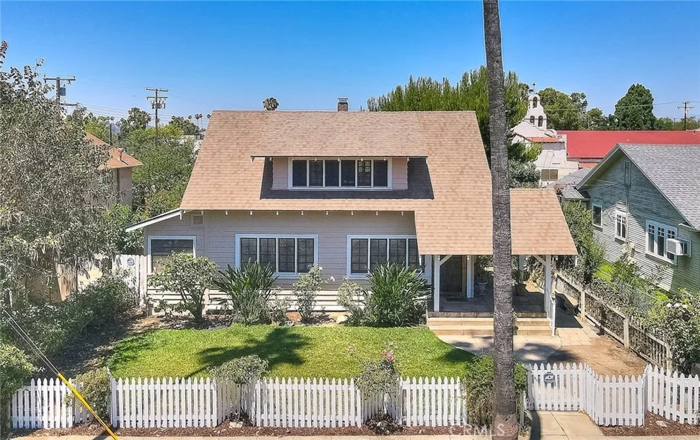 Unit for sale at 563 Claremont, Pomona, CA 91767