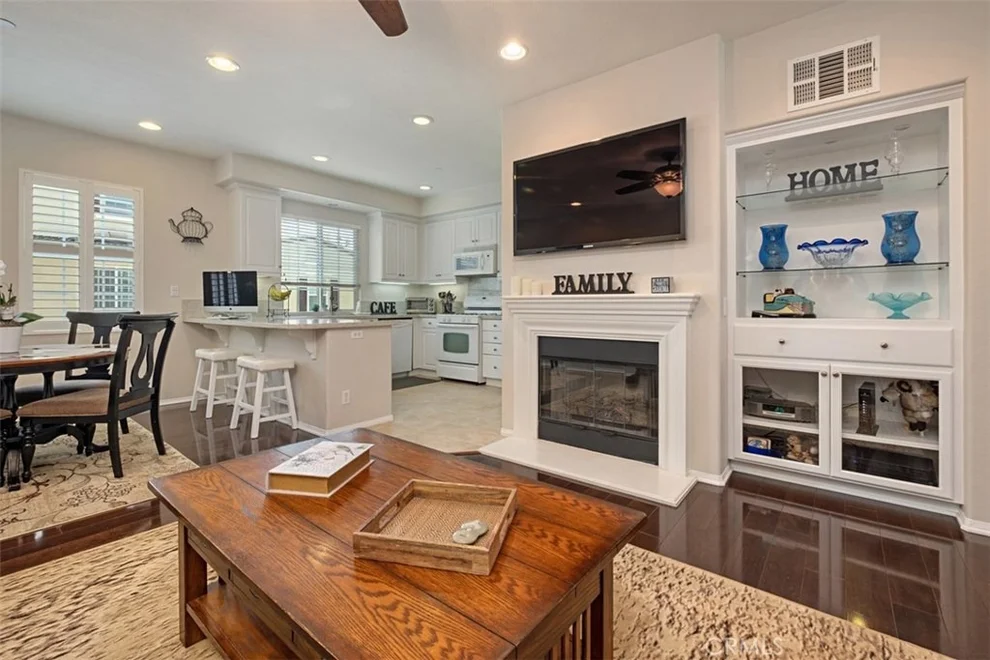 Unit for sale at 15216 Cambridge Street, Tustin, CA 92782