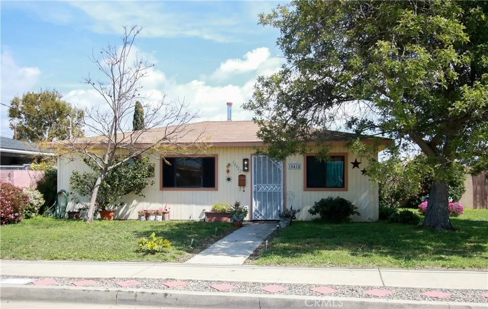 Unit for sale at 18418 Evelyn Avenue, Gardena, CA 90248