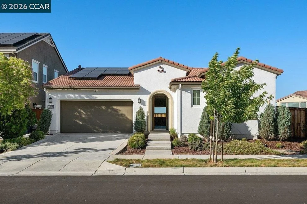 Unit for sale at 6808 Verbena St, Tracy, CA 95377