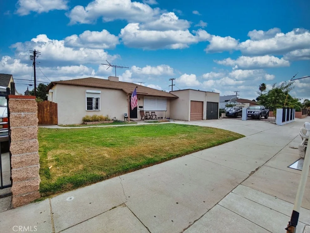 Unit for sale at 13636 Garfield Avenue, South Gate, CA 90280