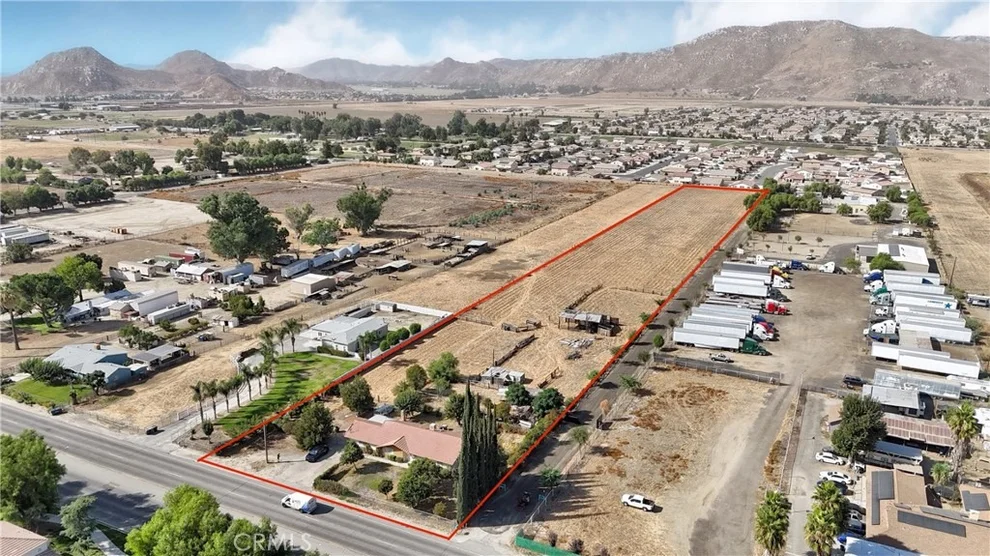 Unit for sale at 492 S Sanderson Avenue, San Jacinto, CA 92582