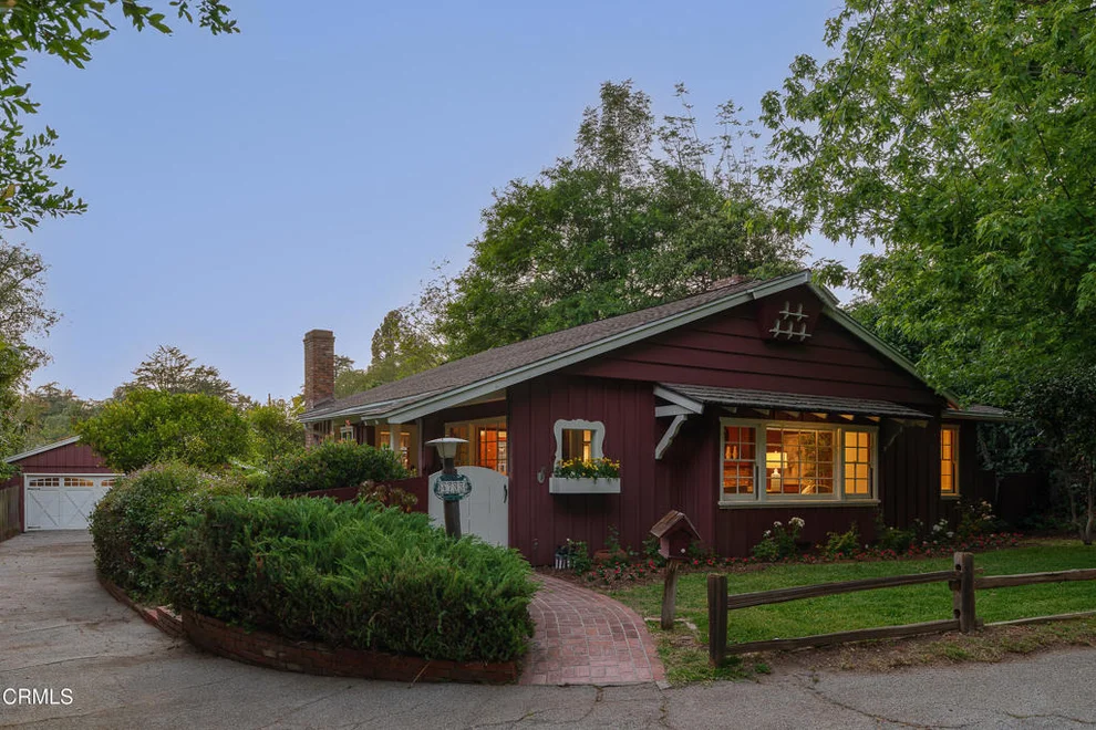Unit for sale at 4733 Hillard Avenue, La Canada Flintridge, CA 91011