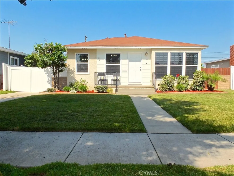 Unit for sale at 3123 Marber Avenue, Long Beach, CA 90808