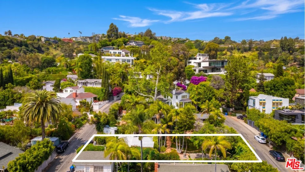Unit for sale at 1215 Hilldale, Los Angeles, CA 90069