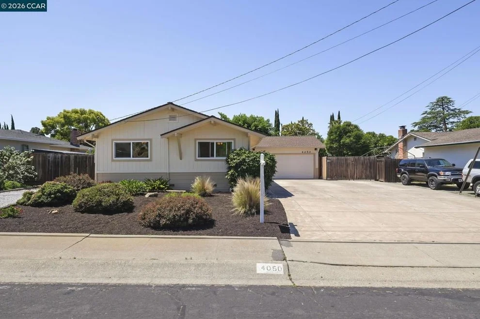 Unit for sale at 4050 Sacramento St, Concord, CA 94521