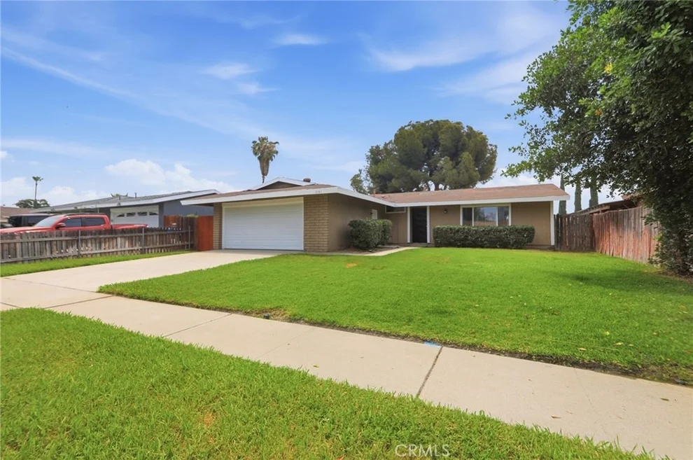 Unit for sale at 2141 E Bessant, San Bernardino, CA 92404